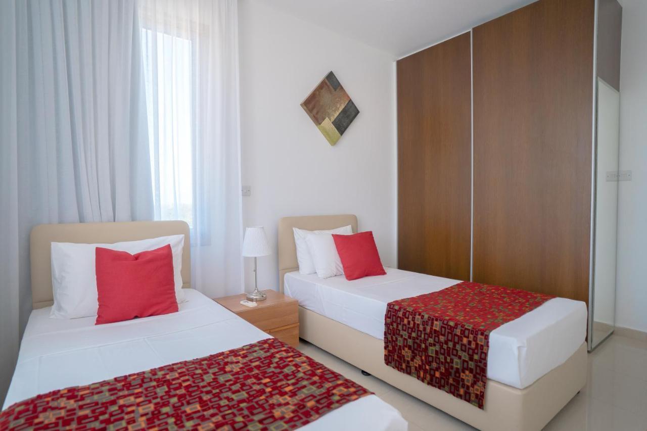 Oniros By Prestige Bookings Peyia Exterior photo