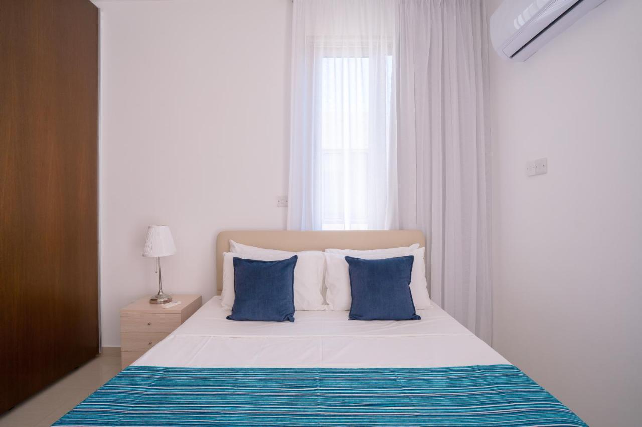 Oniros By Prestige Bookings Peyia Exterior photo
